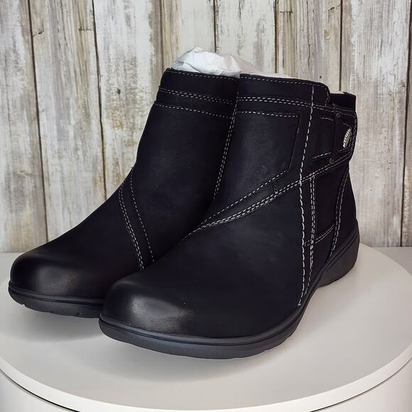 Clarks Women's Carleigh Style Black Nubuck Ankle Boots - Size 8 M - Picture 7 of 11